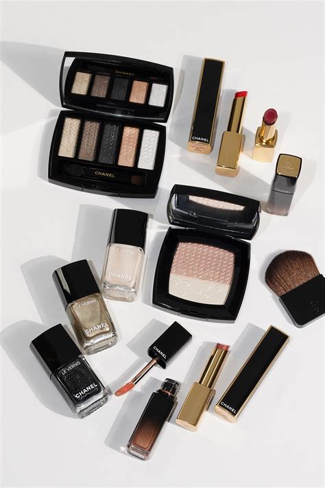 chanel holiday beauty sets|chanel christmas set 2023.